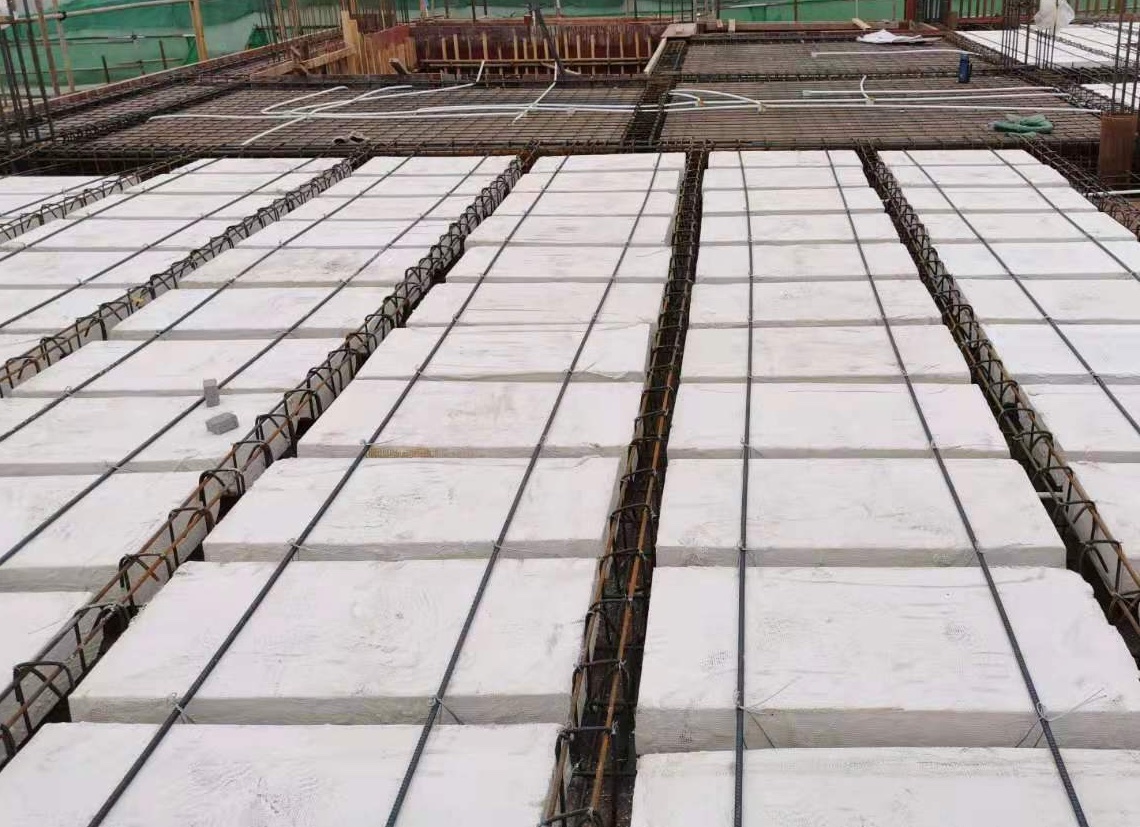 西西愛(ài)加廣場(chǎng)