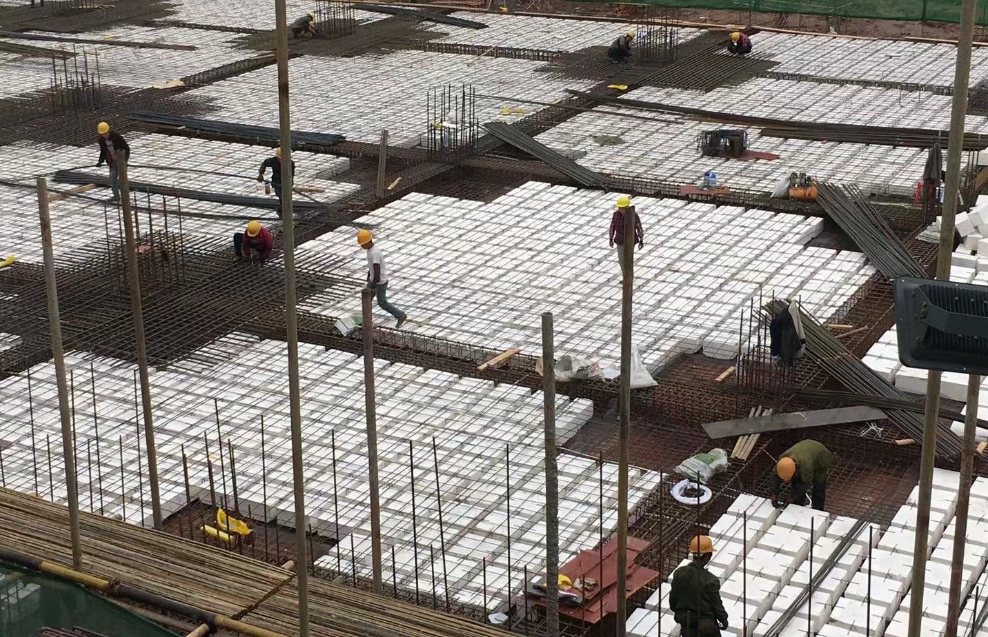 1678981490421738.jpg 72.jpg